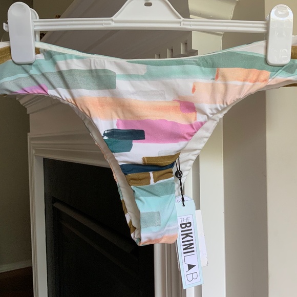 The Bikini Lab Skimpy Coverage Hipster Swim Bottoms XL EXTRA CHEEKY NWT - Picture 4 of 8